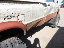 1983 TOYOTA PICK UP YELLOW 2.4 MT 4X4 Z20954